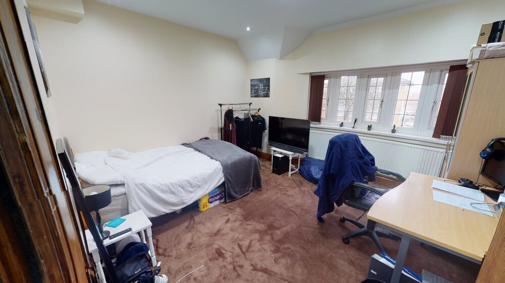 9 bedroom house for rent Bristol Road, Birmingham, B5 7TU UniHomes