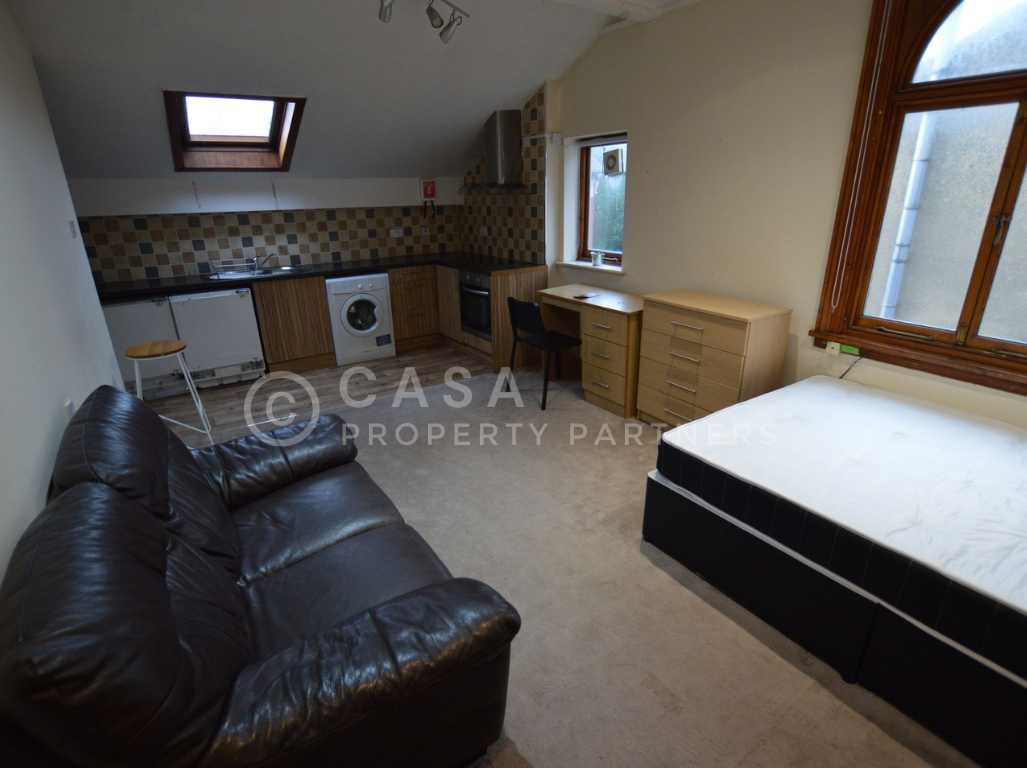 11 bedroom house for rent St. Johns Terrace, Leeds, LS3 1DY UniHomes