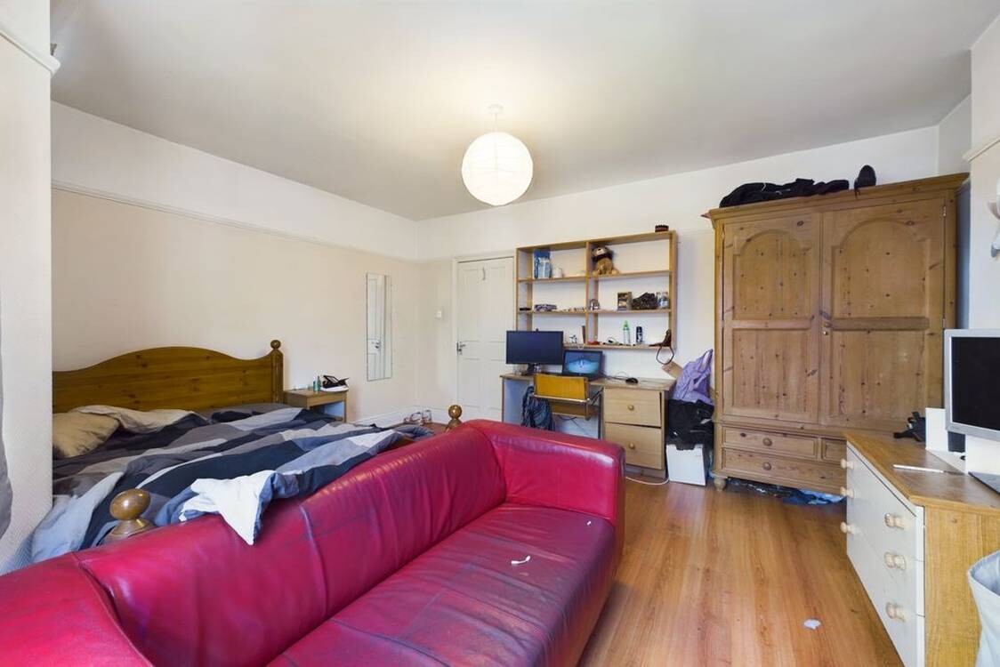 4 bedroom house for rent Coventry Road, Southampton, SO15 2GE UniHomes