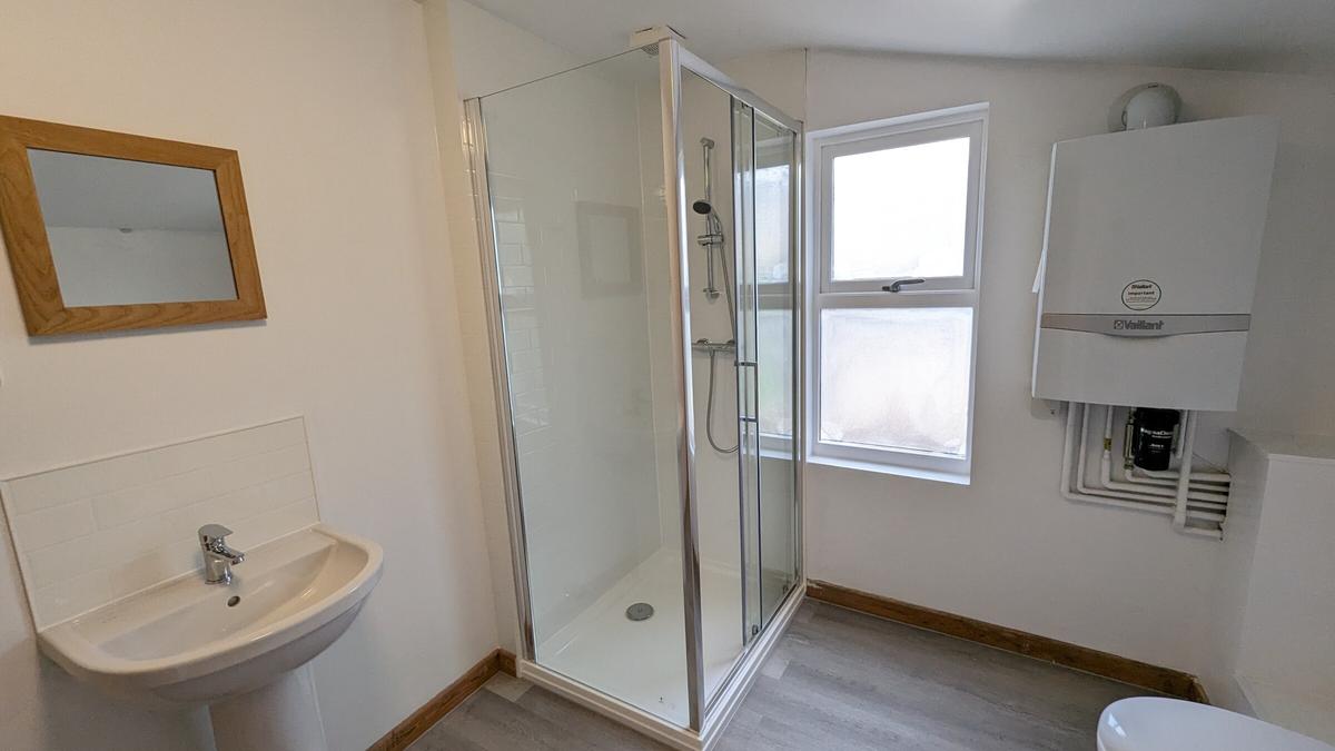 4 bedroom house for rent Belvoir Road, Bath, BA2 3PS UniHomes