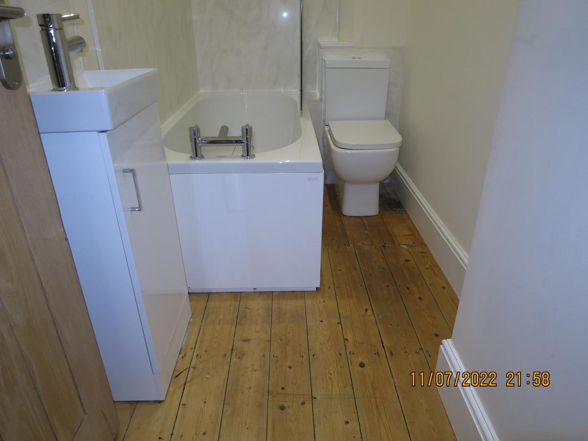 6 bedroom house for rent Ella Road, Nottingham, NG2 5GX UniHomes