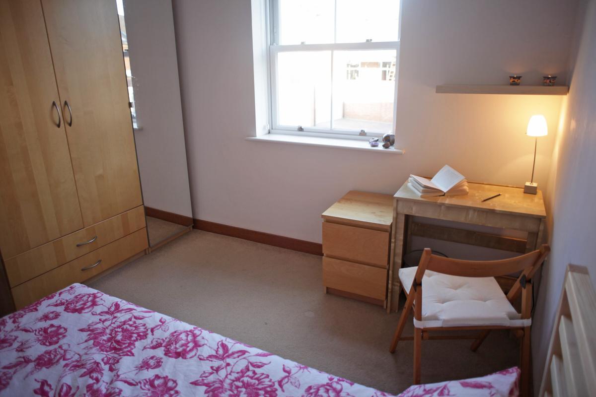 3 bedroom house for rent Barton Mill Road, Canterbury, CT1 1BP UniHomes