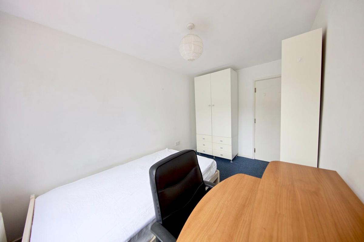 3 bedroom apartment for rent Wilkinson Street Sheffield, S10 2GB UniHomes