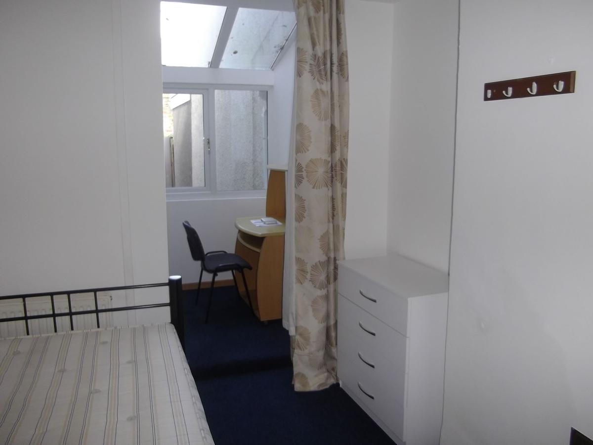 5 bedroom house for rent St. Helens Road, Swansea, SA1 3UN UniHomes