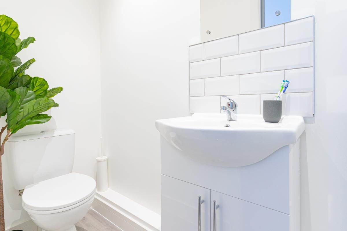 8 bedroom house for rent Orchard Road, Portsmouth, PO4 0AA UniHomes