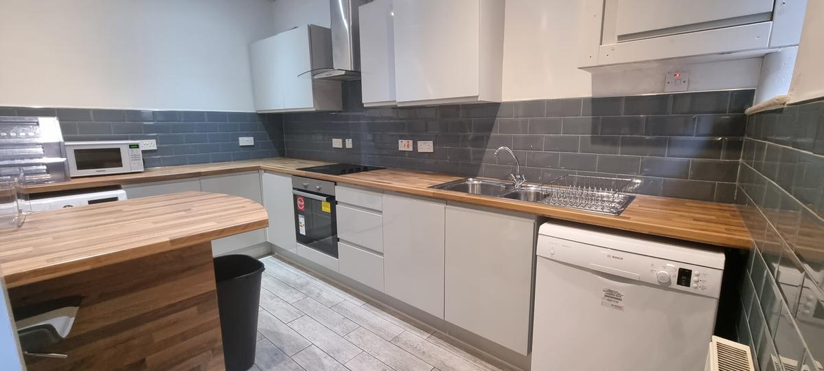 5 bedroom apartment for rent 1, North Grange Road, Leeds, LS6 2BR