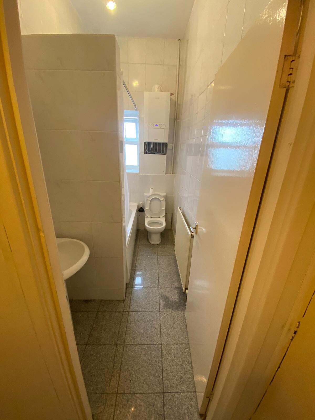 2 bedroom apartment for rent Blenheim Square, Leeds, LS2 9AR UniHomes