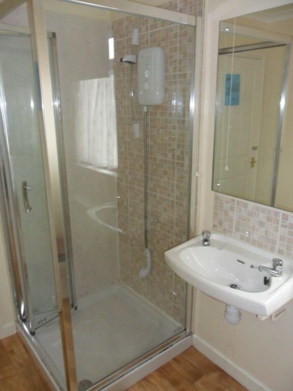 5 bedroom house for rent Rodney Street Swansea, SA1 3UA UniHomes