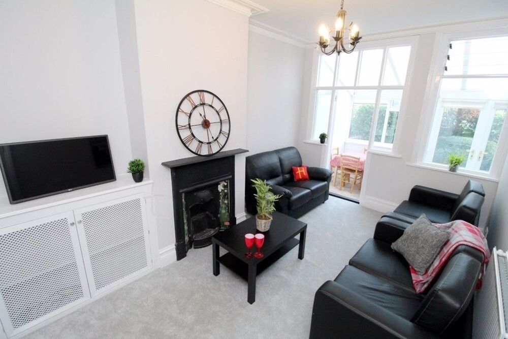 5 bedroom house on Aston Road, Southsea, Portsmouth