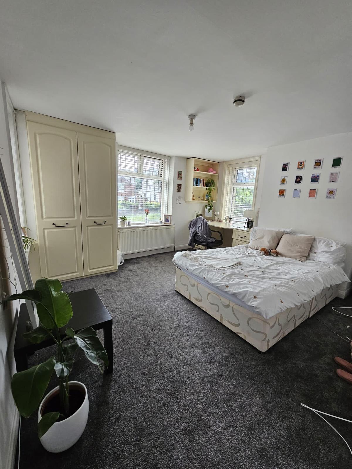 3 bedroom apartment for rent Otley Road, Leeds, LS6 4BA UniHomes