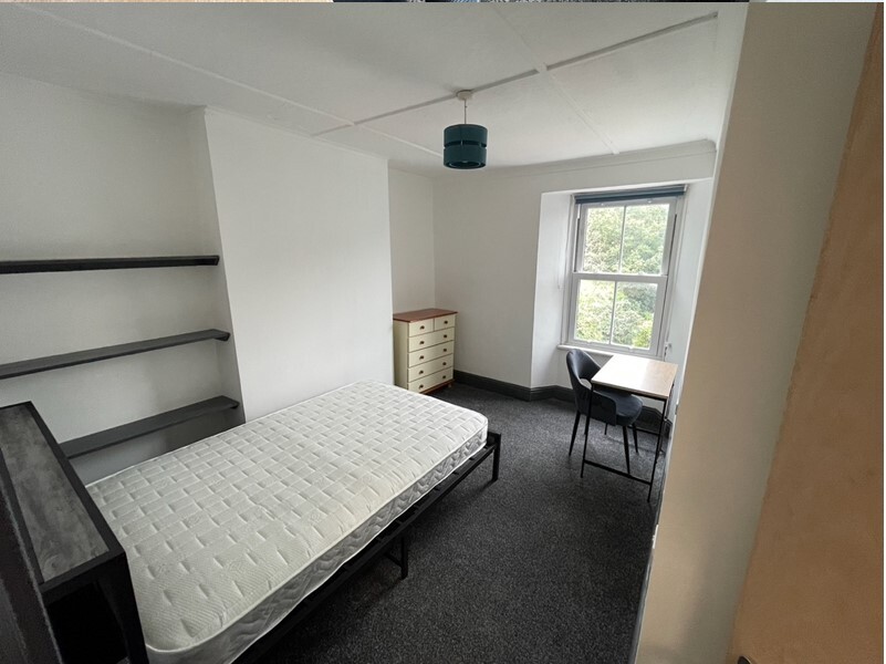 5 bedroom house for rent Wellington Terrace, Falmouth, TR11 3BN UniHomes