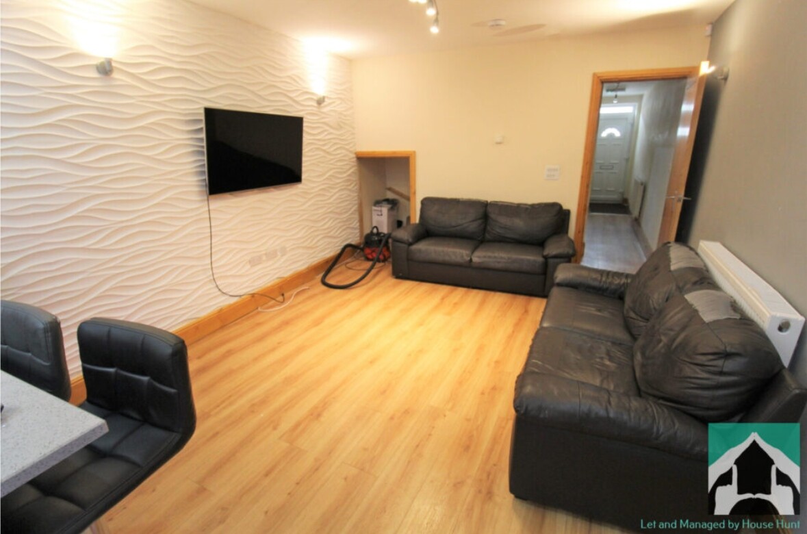 6 bedroom house on Croydon Road, Selly Oak, Birmingham