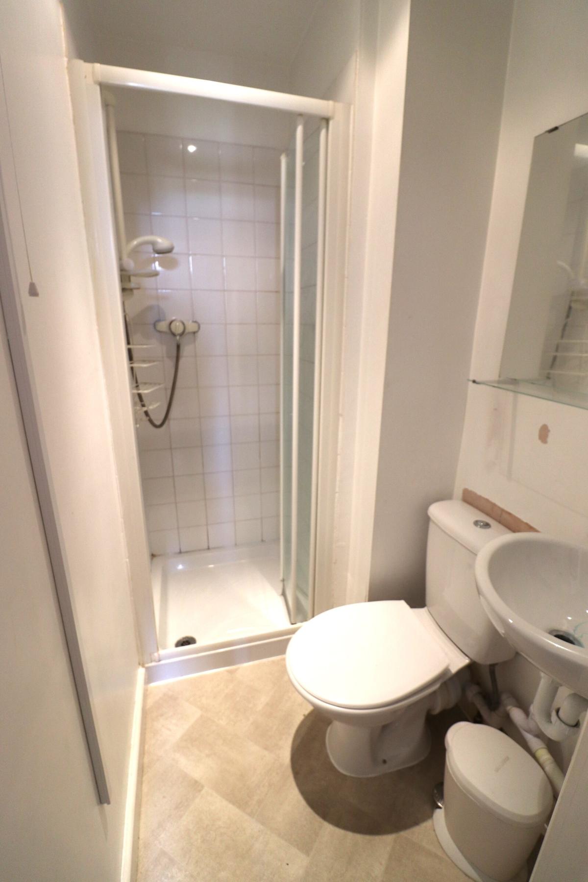 4 bedroom house for rent Ashley Terrace, Bath, BA1 3DP UniHomes