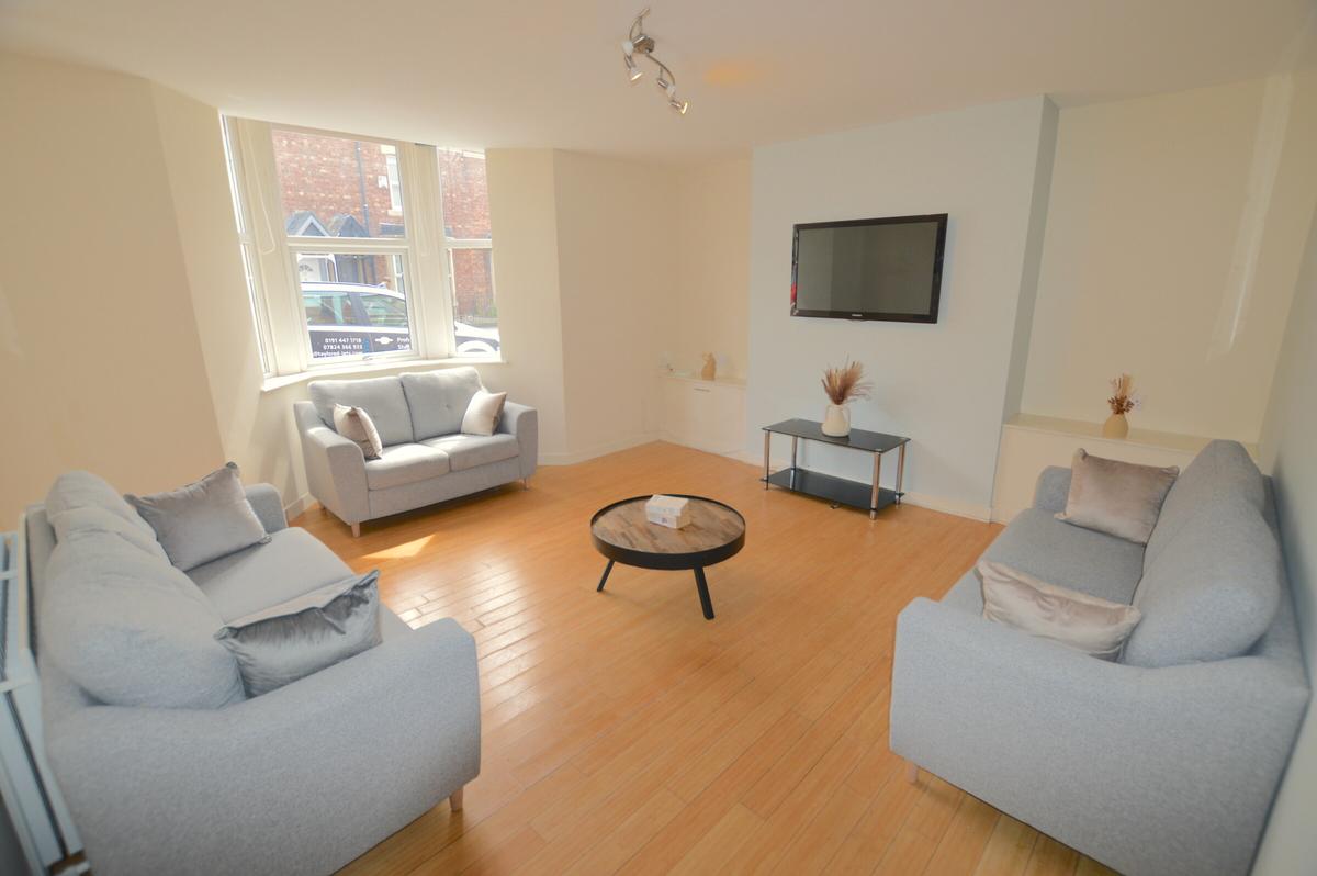 6 bedroom house on Warwick Street, Heaton, Newcastle