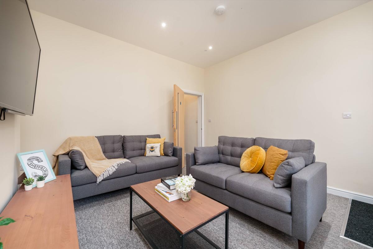 5 bedroom house for rent Whitham Road, Sheffield, S10 2SN UniHomes