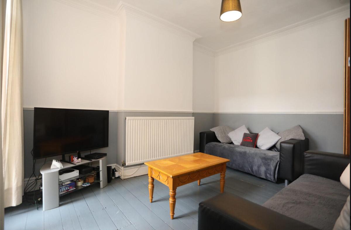 4 bedroom house on Eastleigh Road, Westcotes, Leicester