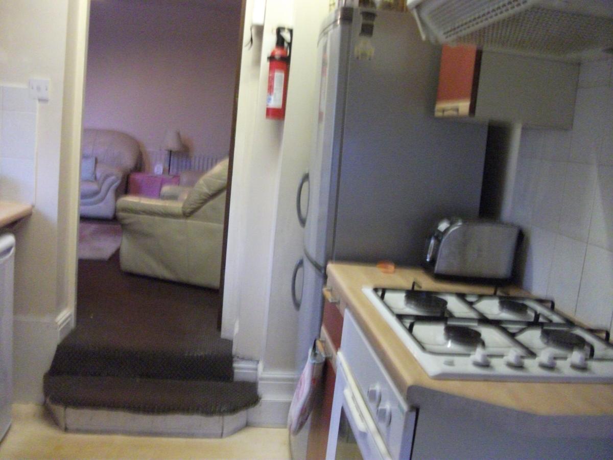 5 bedroom house for rent Kelvin Grove, Newcastle, NE2 1RL UniHomes