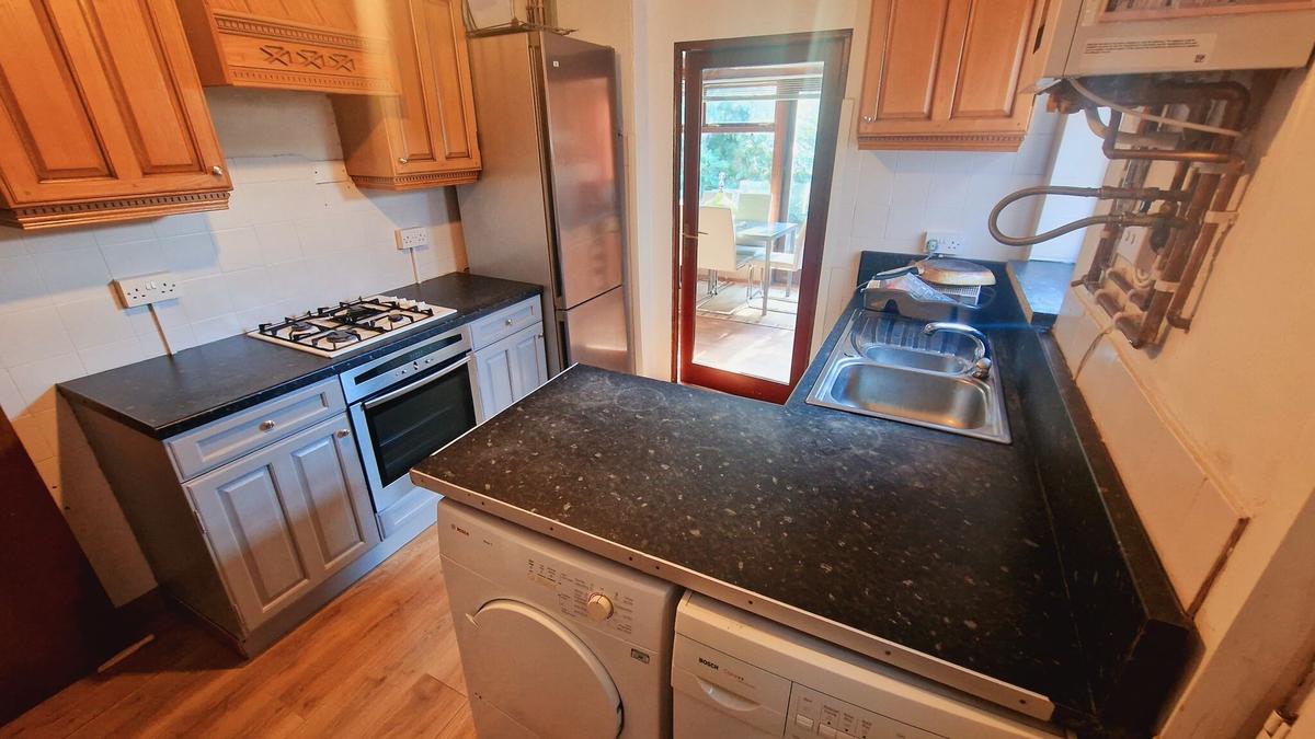 5 bedroom house for rent Harlaxton Drive, Nottingham, NG7 1JB | UniHomes