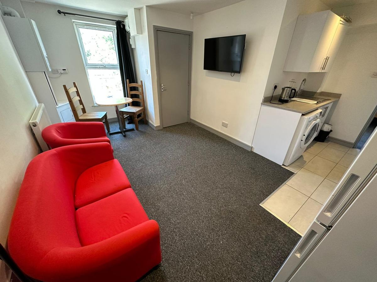 2 bedroom apartment for rent Hobson Road, Birmingham, B29 7QA UniHomes