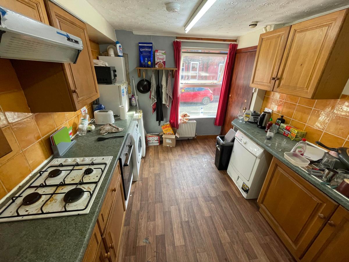 6 bedroom apartment for rent Thornville Avenue, Leeds, LS6 1JS UniHomes