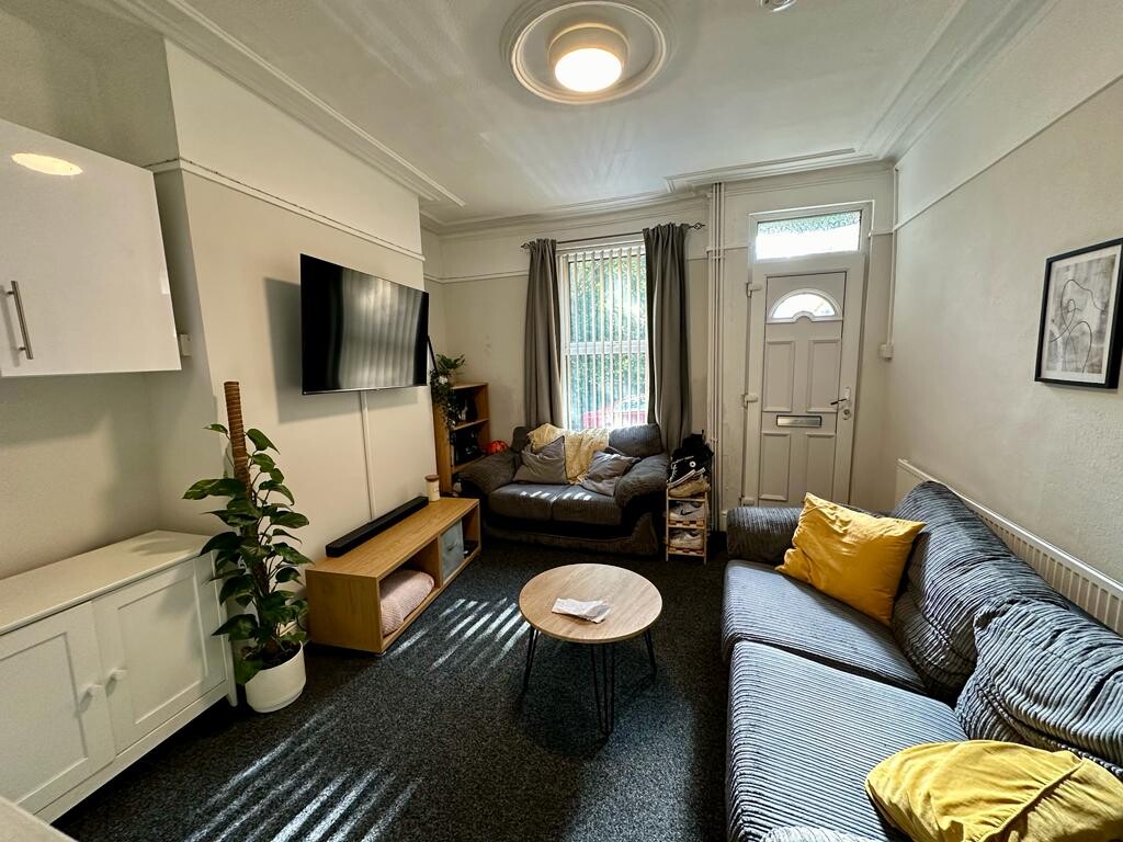 1 bedroom house for rent Oxford Street, Sheffield, S6 3FG UniHomes