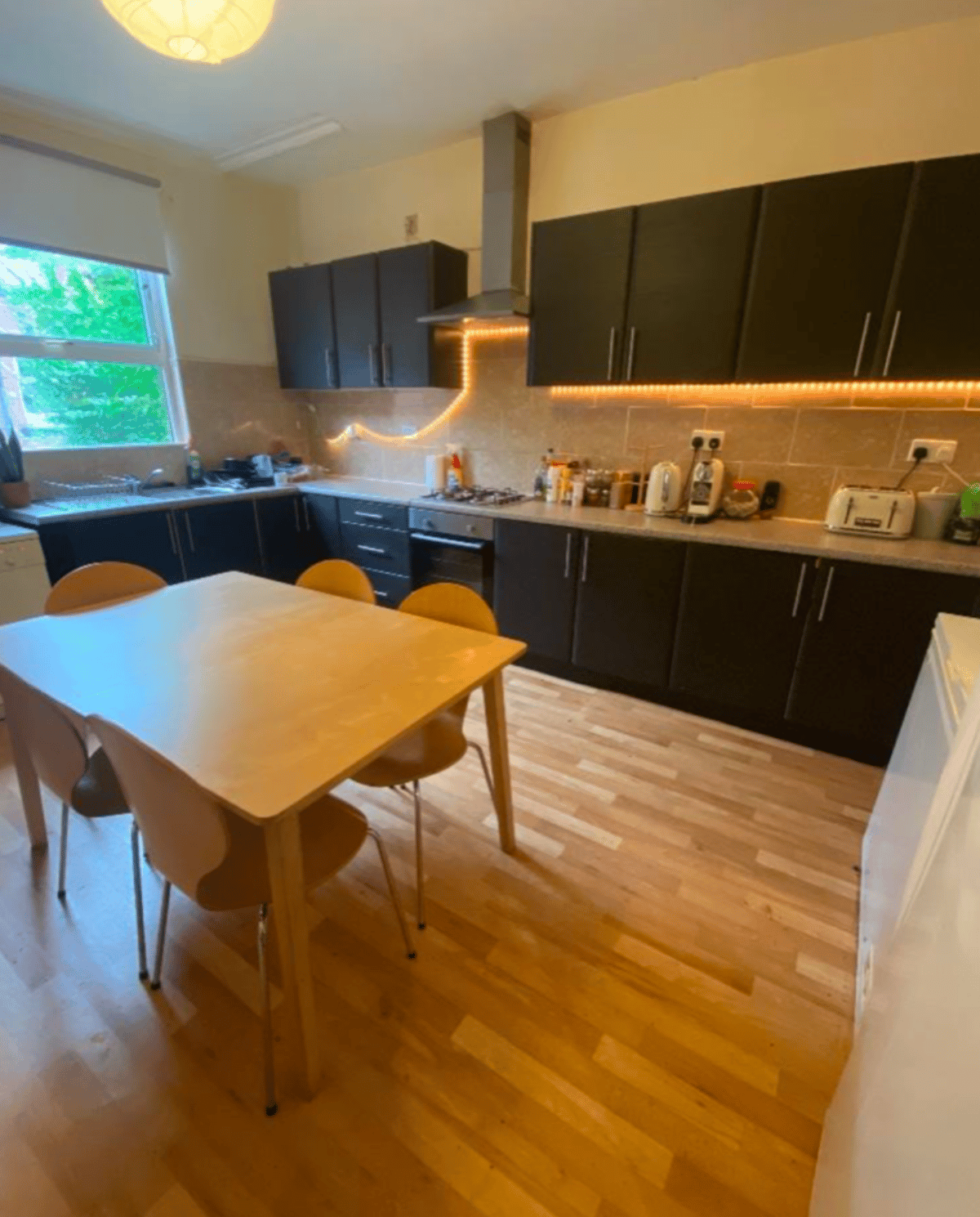 6 bedroom house for rent Welton Mount, Leeds, LS6 1ET UniHomes