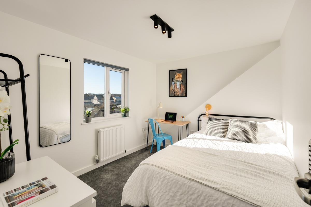 7 bedroom house for rent Warren Road, Bristol, BS34 7EJ UniHomes