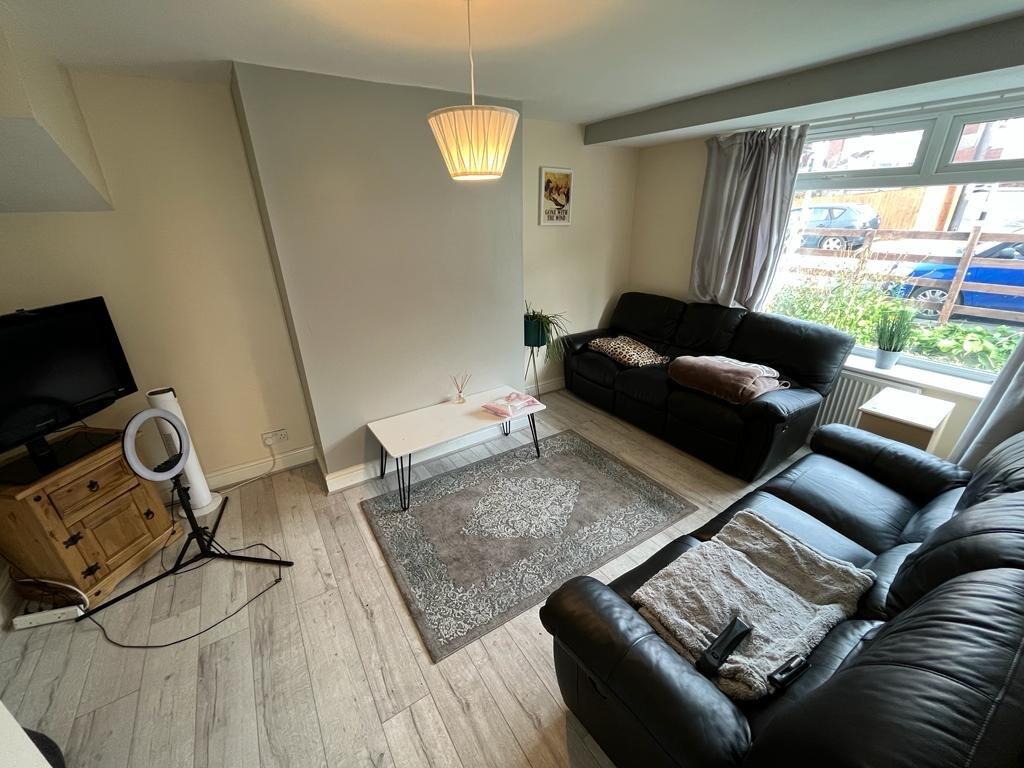 3 bedroom house for rent Monk Bridge Street, Leeds, LS6 4HL UniHomes