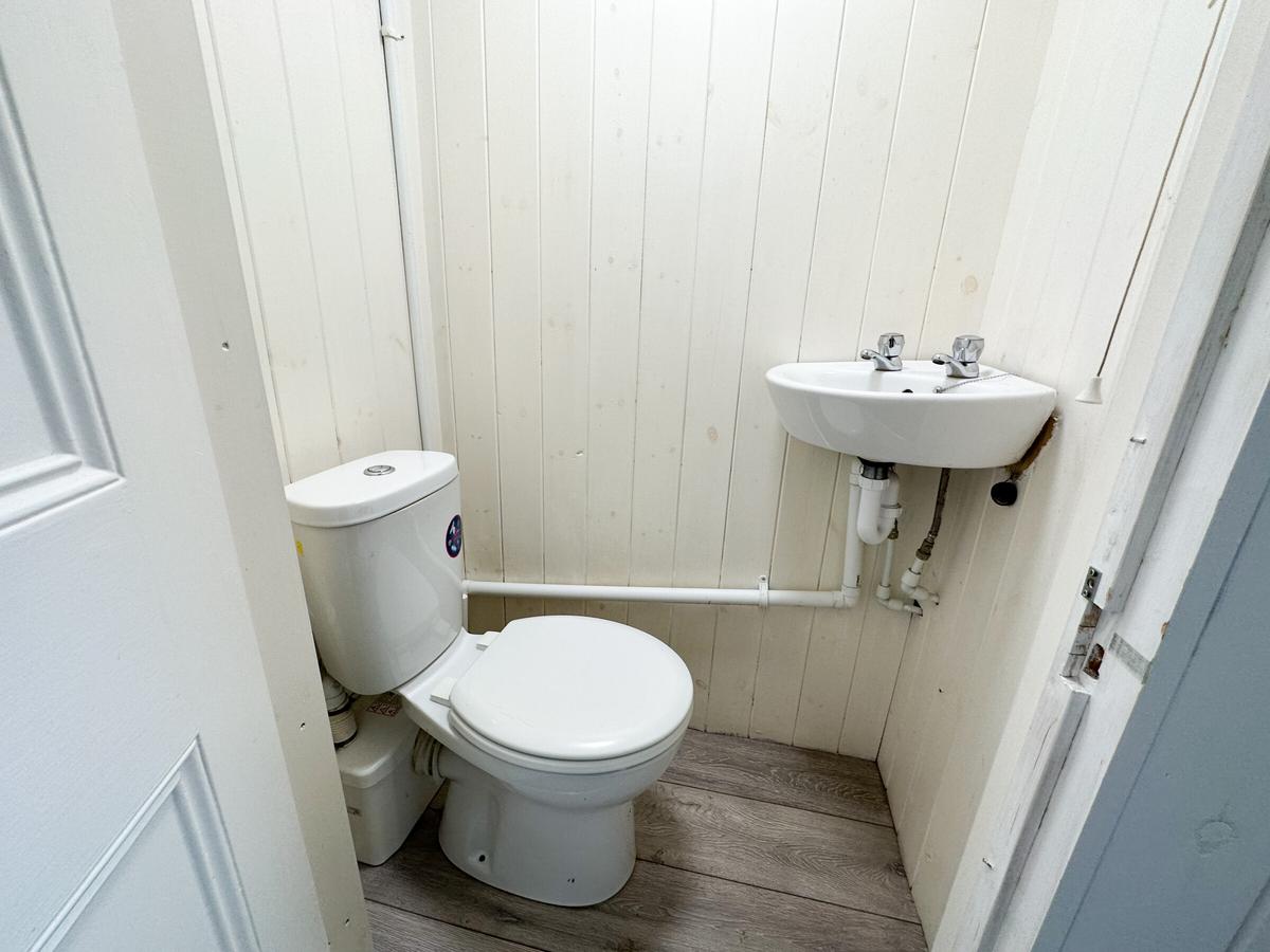 5 bedroom house for rent Rosebery Crescent, Newcastle, NE2 1EU UniHomes