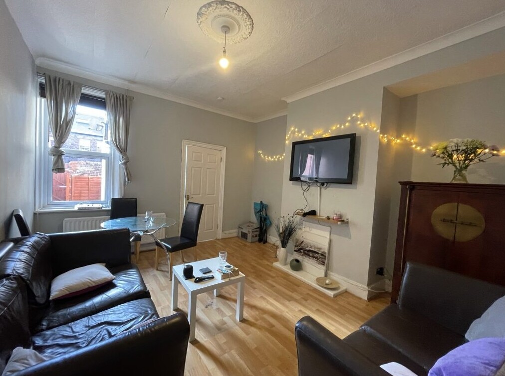 2 bedroom house on Coniston Avenue, Jesmond, Newcastle