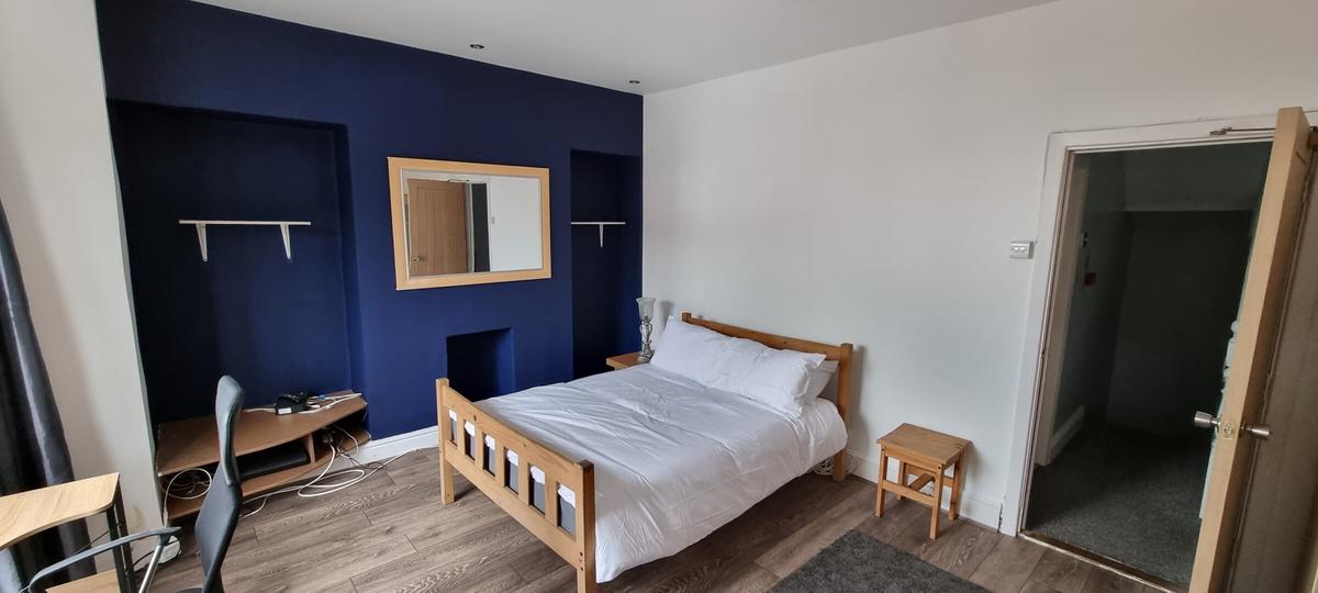 6 bedroom house for rent Cromwell Street Swansea, SA1 6EY UniHomes