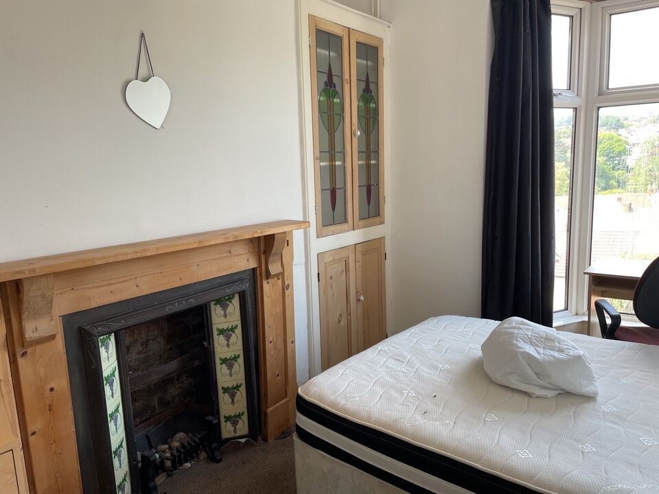 4 bedroom house for rent Waterloo Place Swansea, SA2 0DE UniHomes