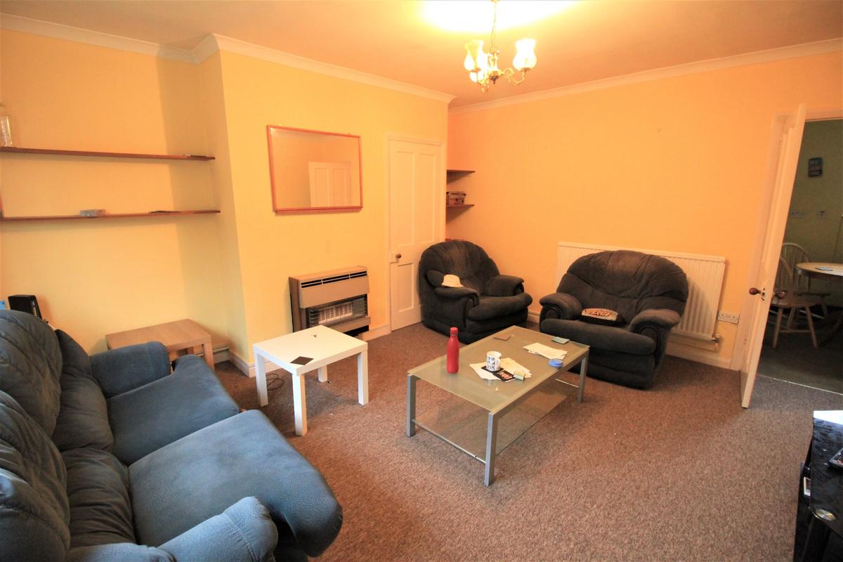 3 bedroom house for rent Earlham Green Lane, Norwich, NR5 8RD UniHomes