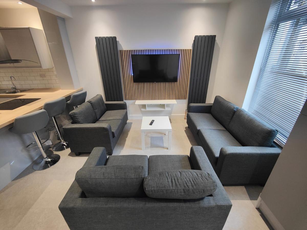 7 bedroom house for rent Hudson Road, Portsmouth, PO5 1HB UniHomes