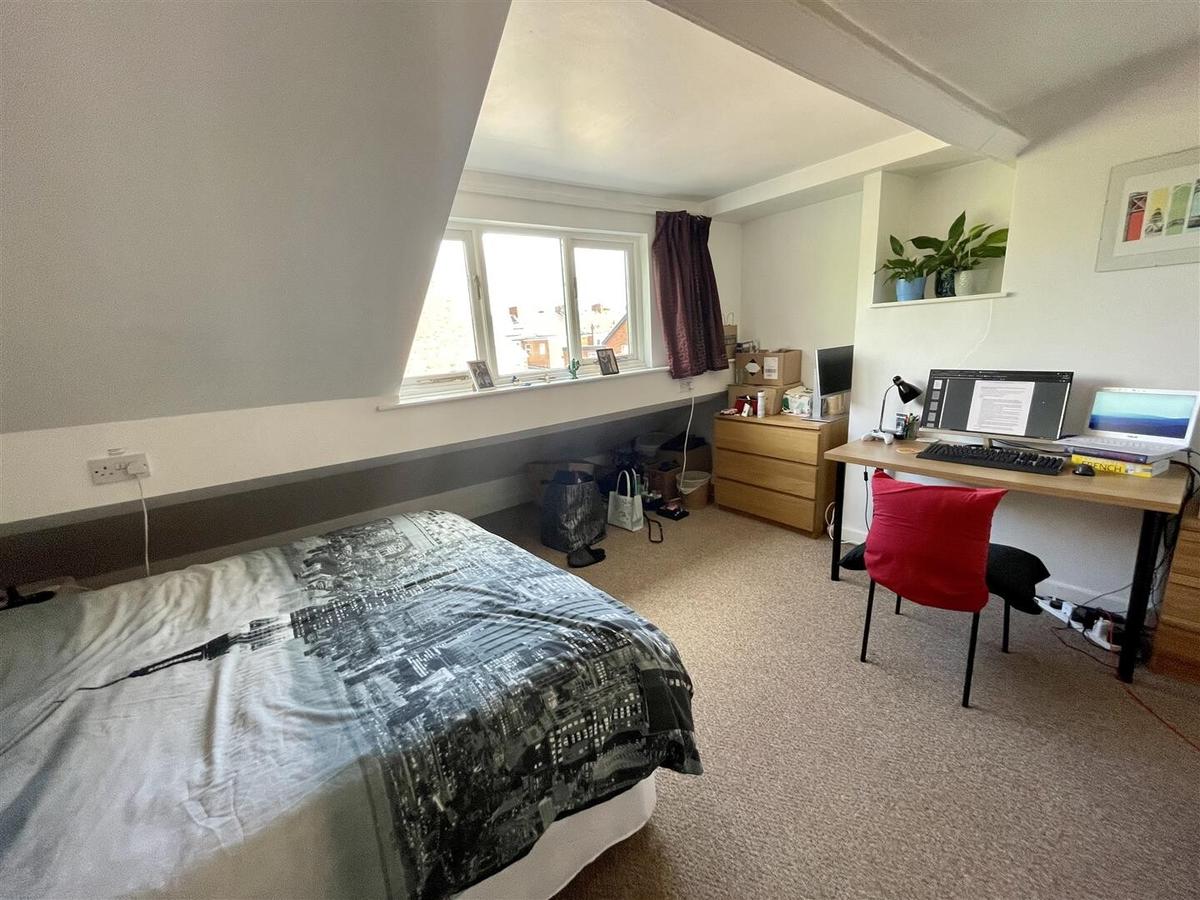 3 bedroom apartment for rent Malcolm Street, Newcastle, NE6 5PN UniHomes