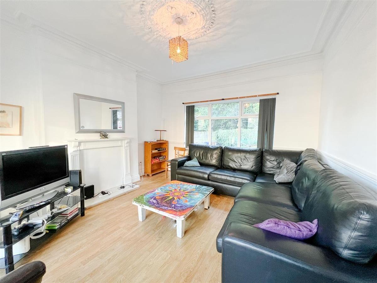 6 bedroom house on Springvale Road, Crookes, Sheffield