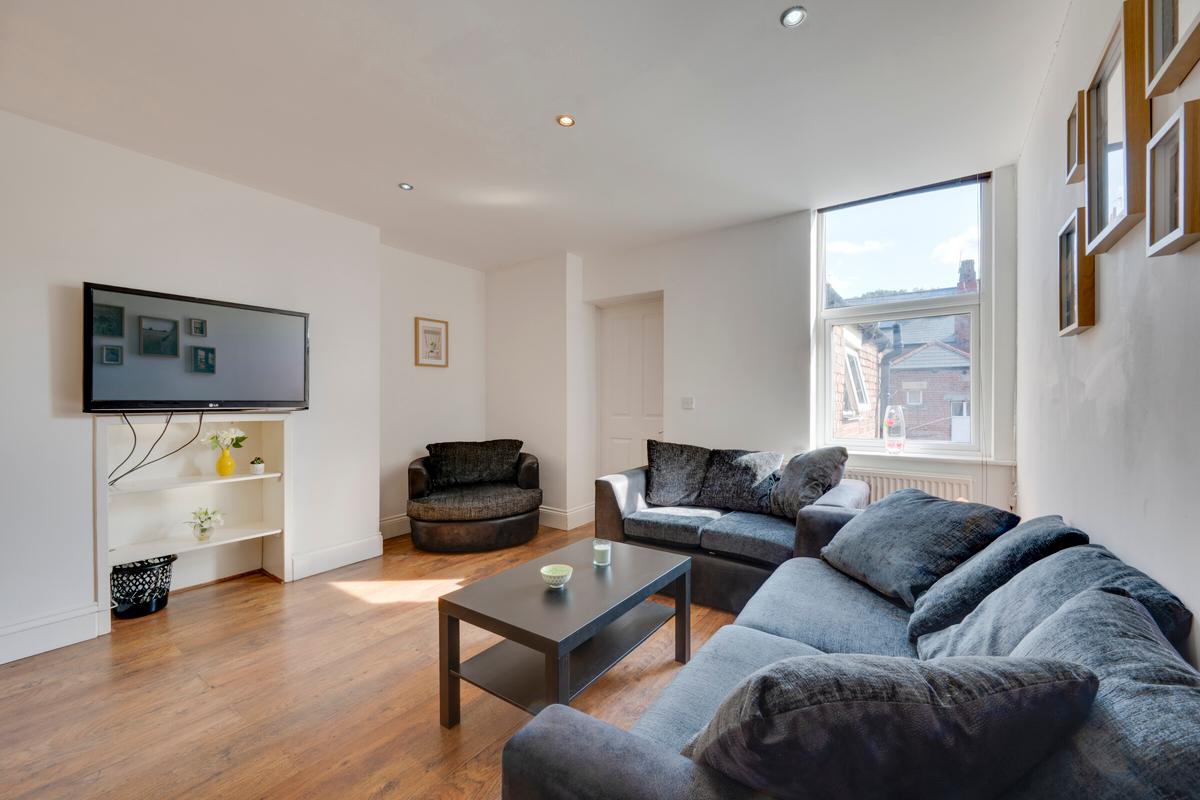 6 bedroom apartment on Forsyth Road, Jesmond, Newcastle