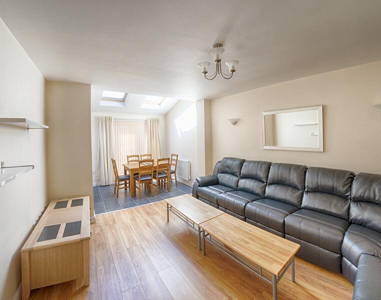 6 bedroom house for rent Finchley Road, Manchester, M14 6FL UniHomes