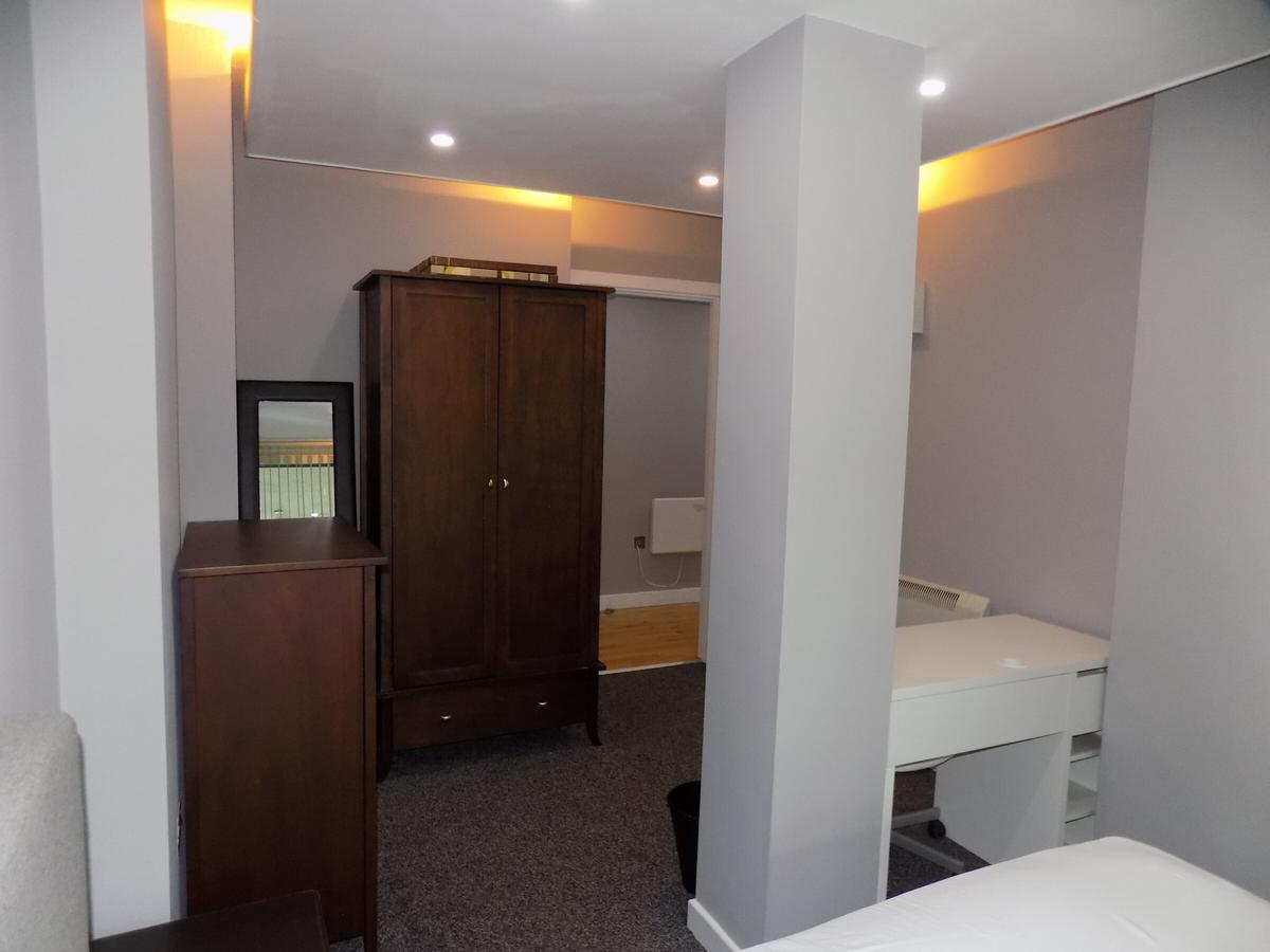 3 bedroom apartment for rent St. Marys Road, Sheffield, S2 4AH UniHomes