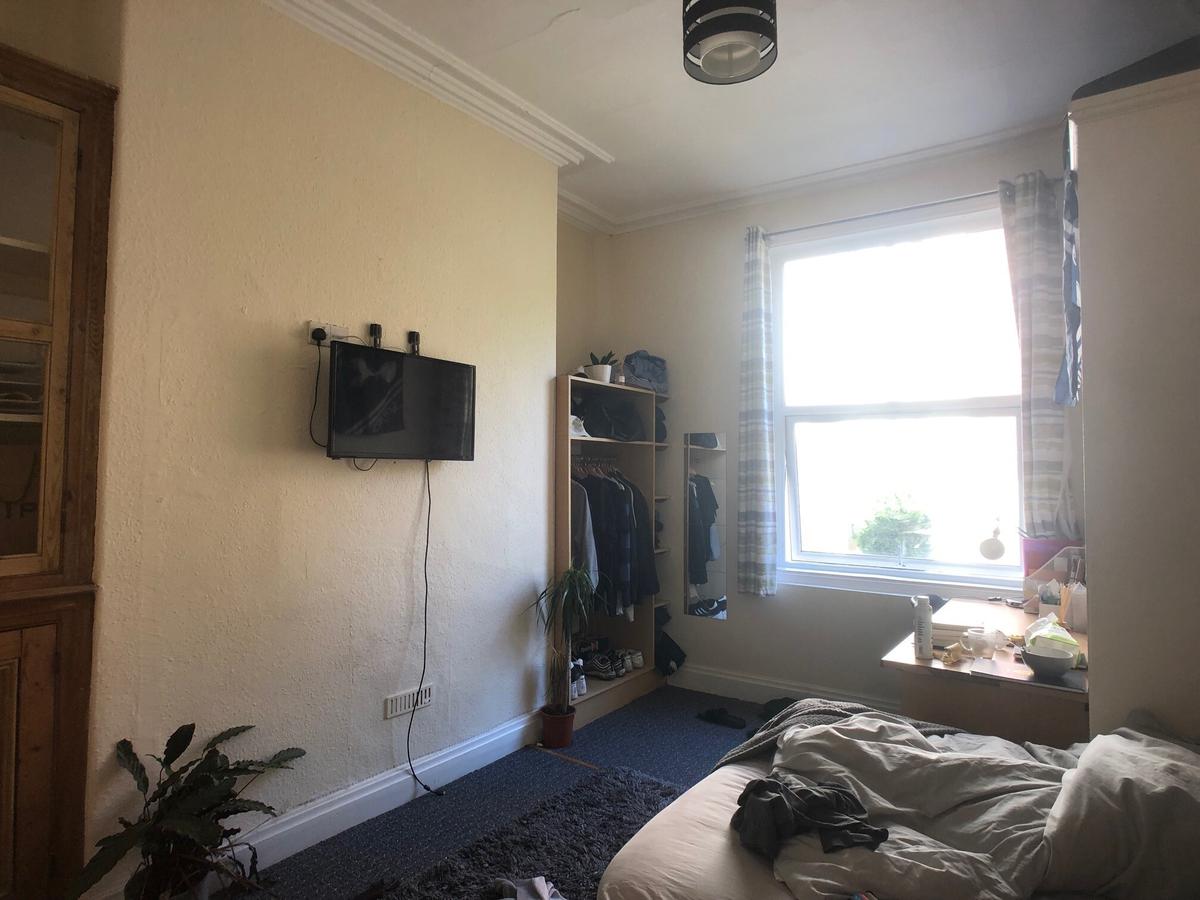 8 bedroom house for rent Kensington Terrace, Leeds, LS6 1BE UniHomes