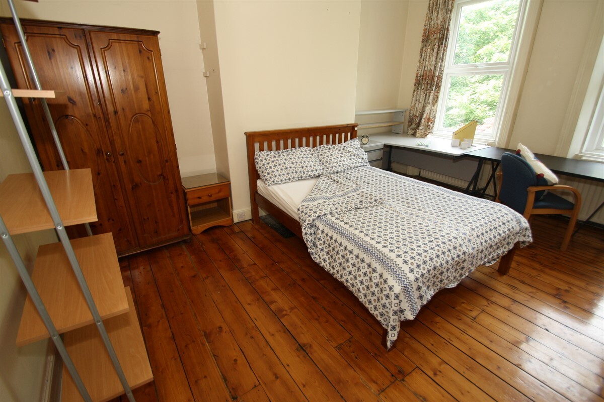 5 bedroom house for rent Chester Crescent, Newcastle, NE2 1DH UniHomes
