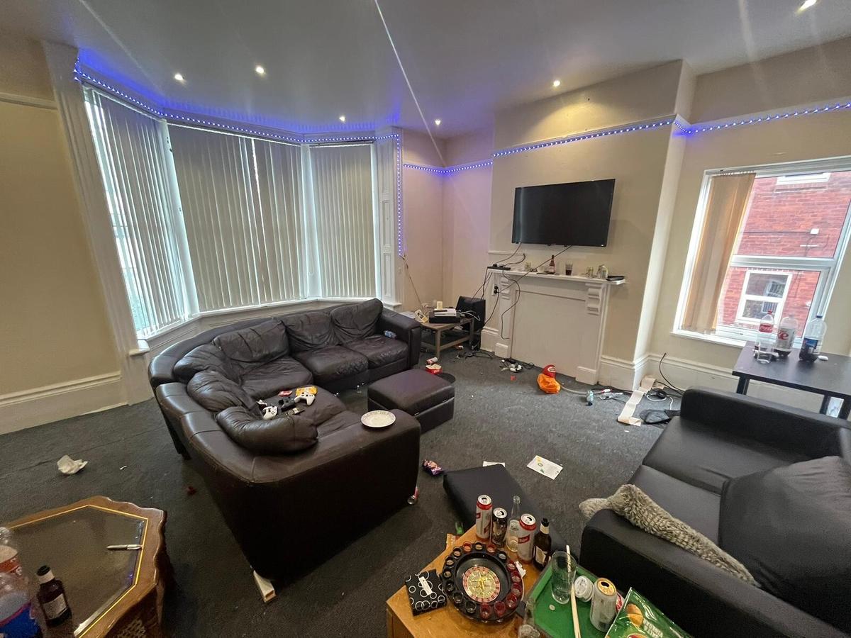 8 bedroom house for rent Cardigan Road, Leeds, LS6 3BJ UniHomes