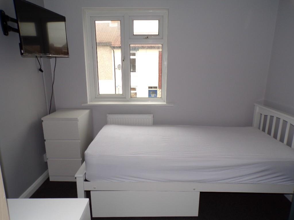 7 bedroom house for rent Grenville Road, Portsmouth, PO4 0EA UniHomes