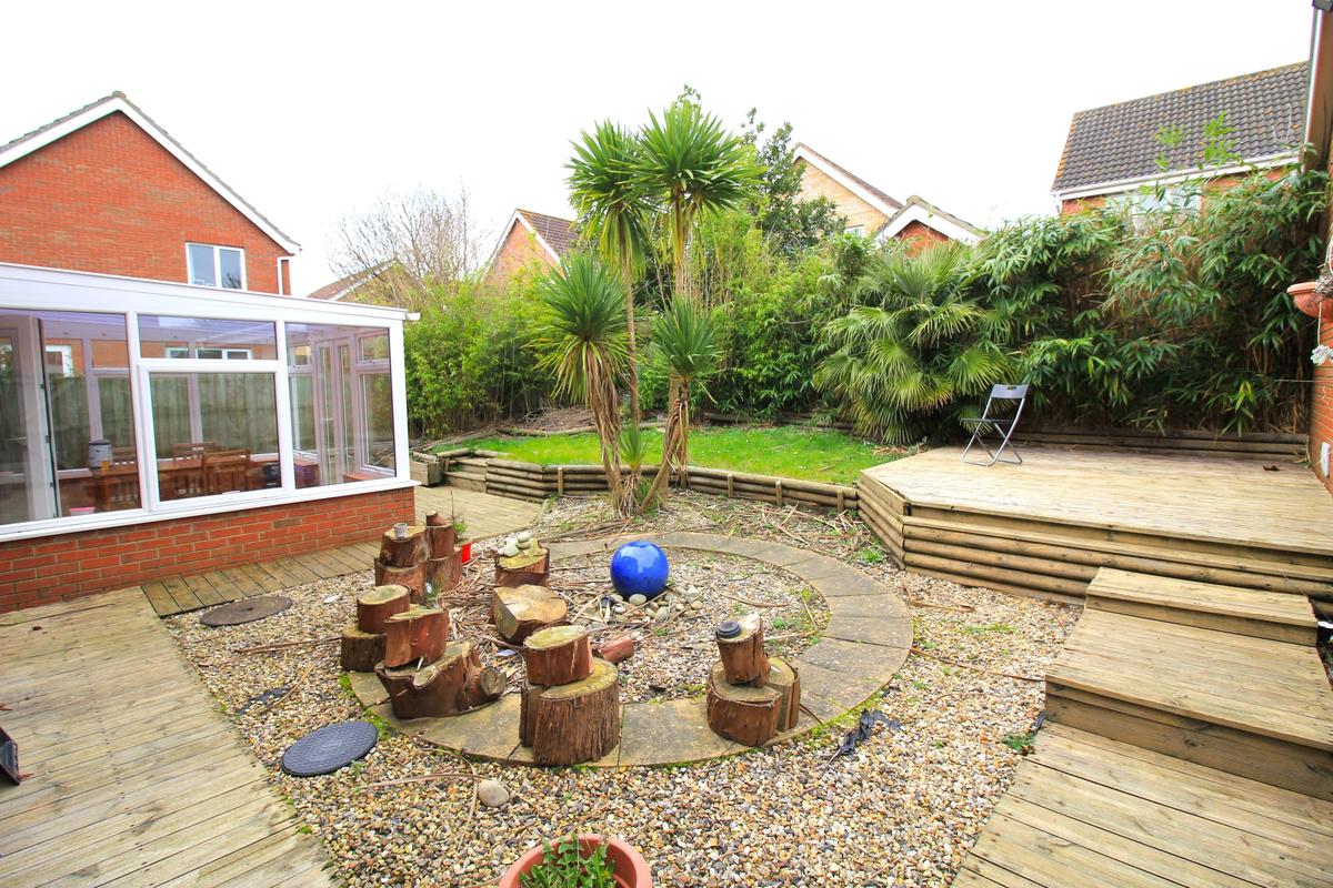6 bedroom house on Speedwell Way, Three Score, Norwich
