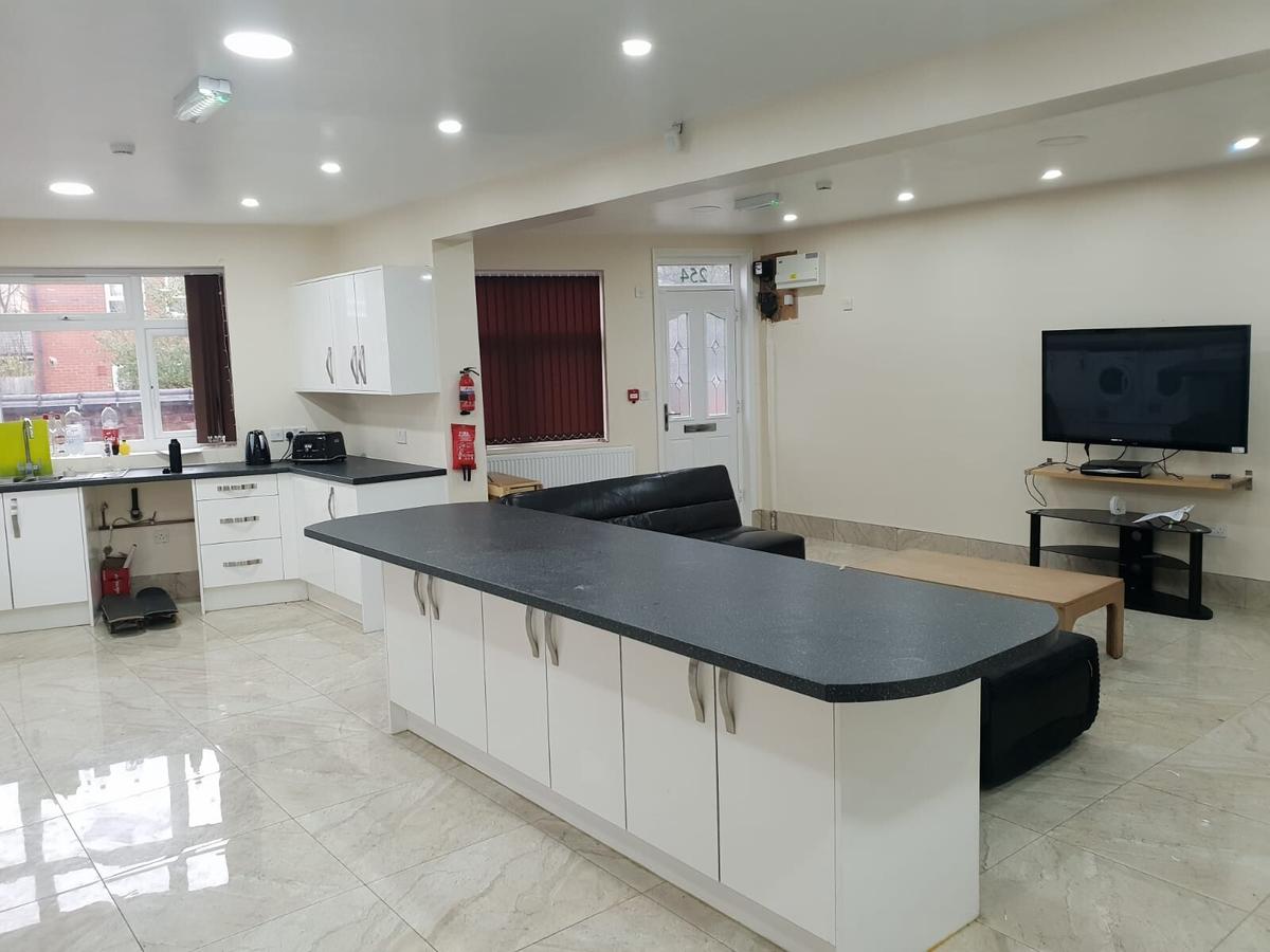 7 bedroom house on Edward Road, Selly Oak, Birmingham
