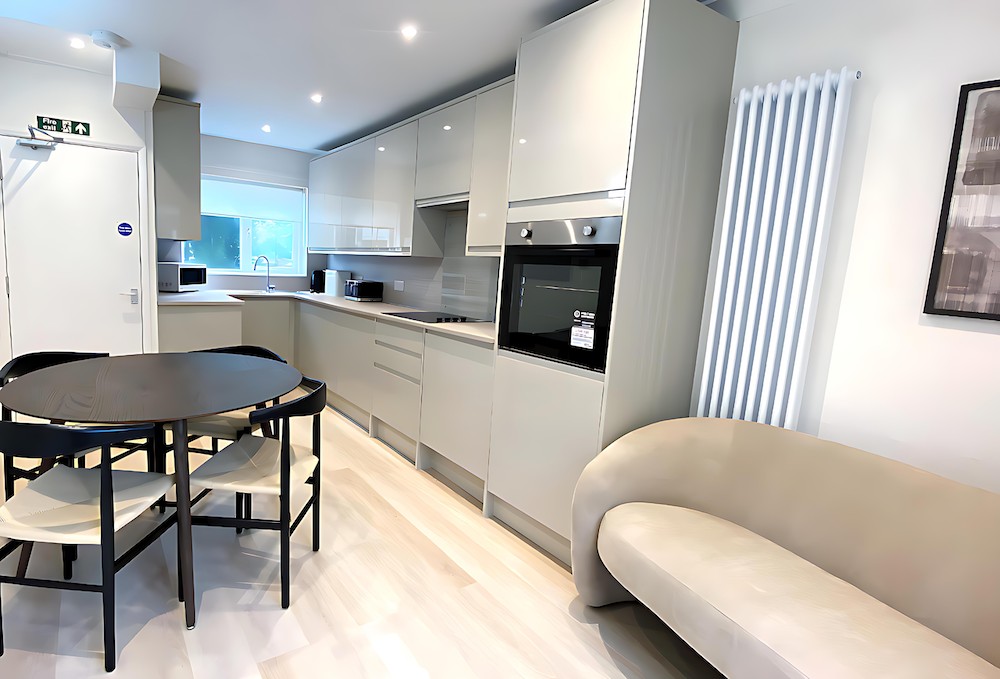 4 bedroom house on Metchley Drive, Harborne, Birmingham