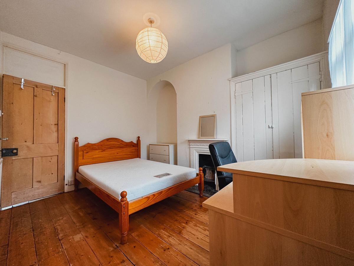 3 bedroom house for rent Excelsior Street, Bath, BA2 4JB UniHomes