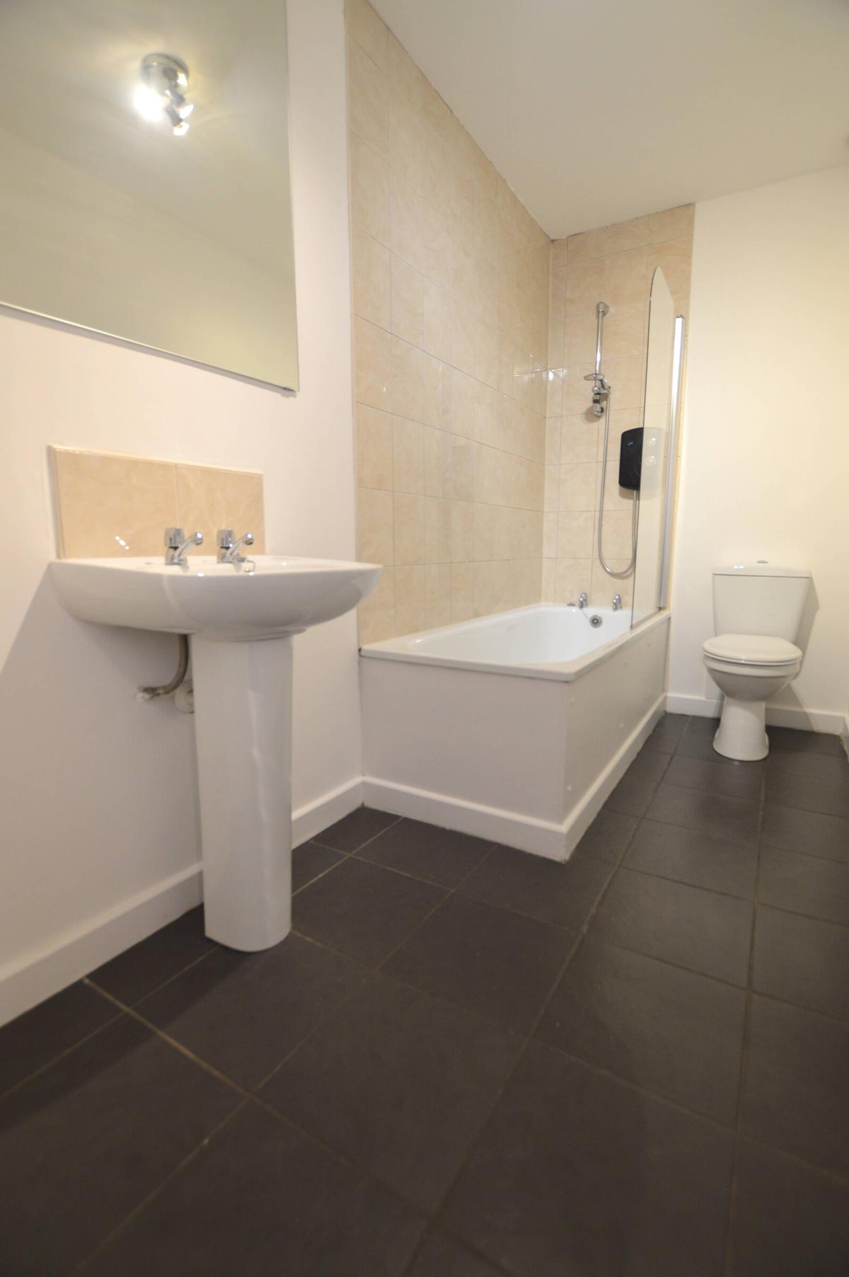 5 bedroom house for rent Bolingbroke Street, Newcastle, NE6 5PH UniHomes