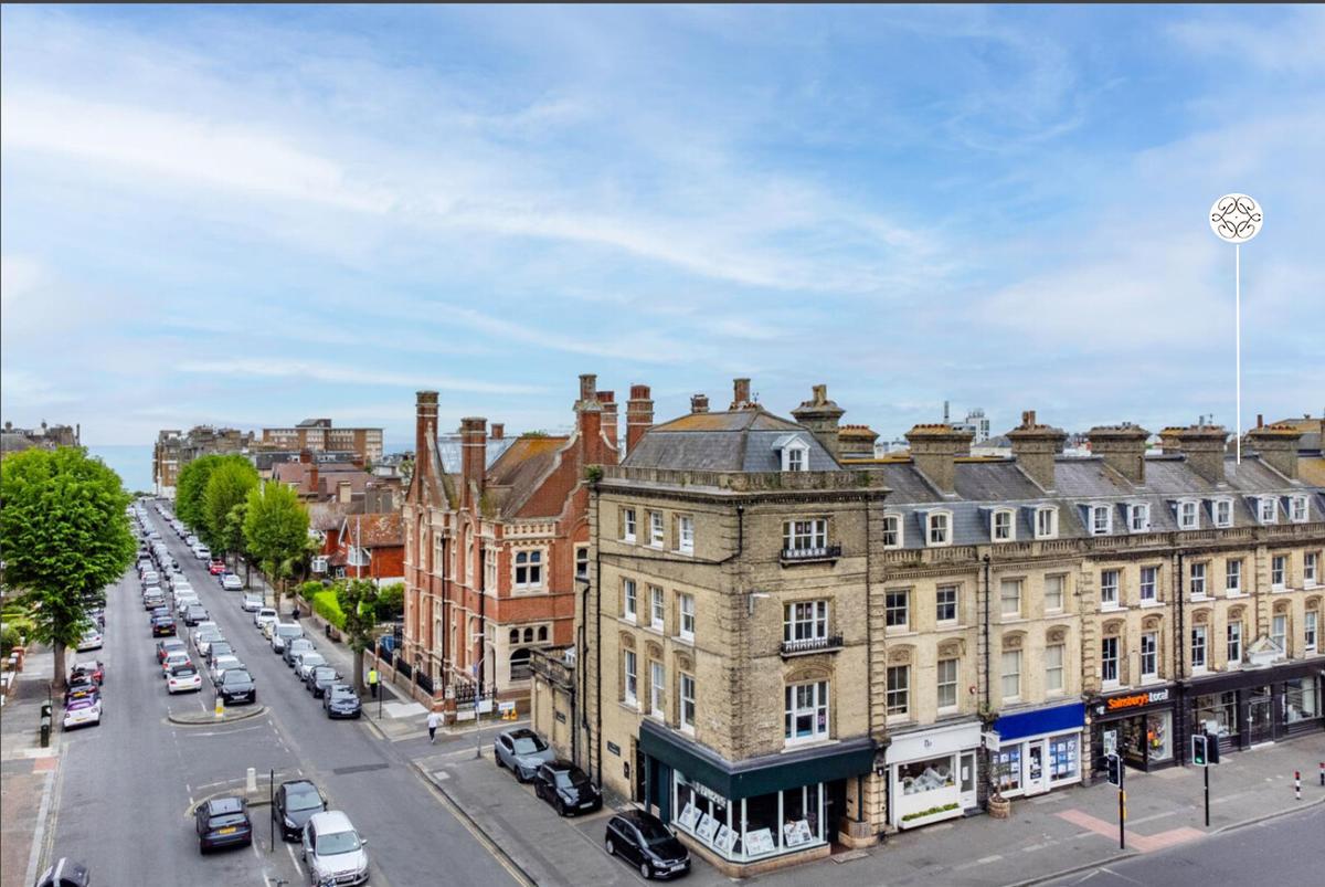 4 bedroom apartment on Church Road, Hove, Brighton