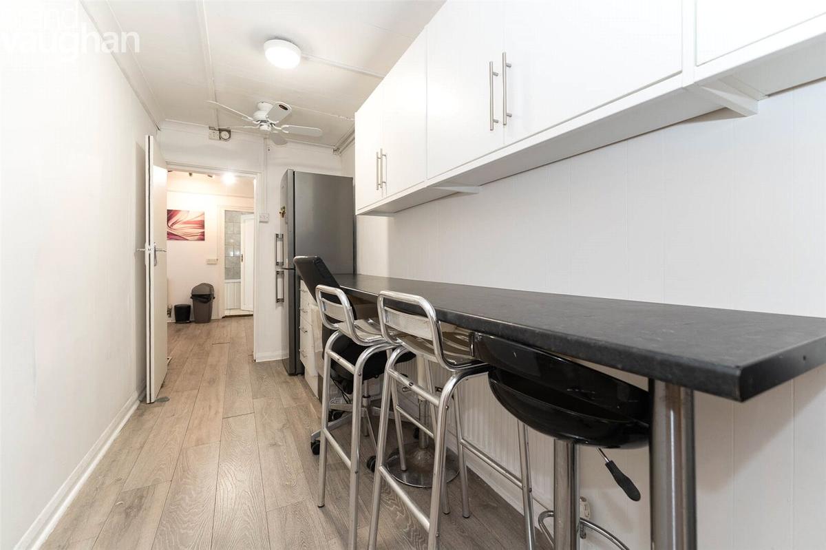 3 bedroom apartment for rent Church Road, Brighton, BN3 2AB UniHomes